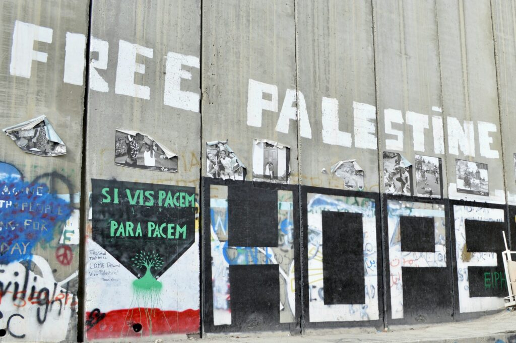 Free Palestine murial